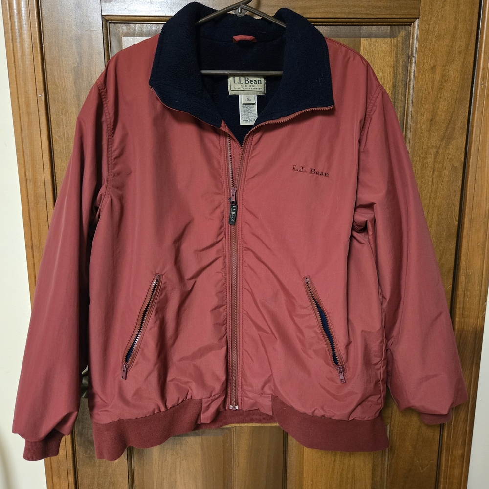 L.L. Bean Men's Red Jacket PTP=24.5"